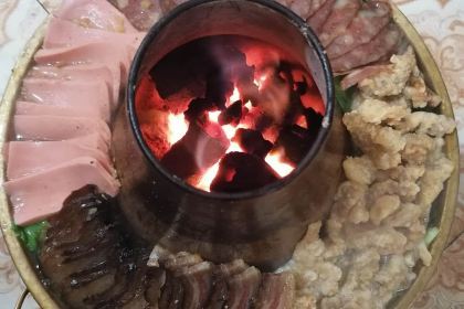 山野乡味川菜馆