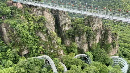 Flying Dragon High-altitude Glass Bridge