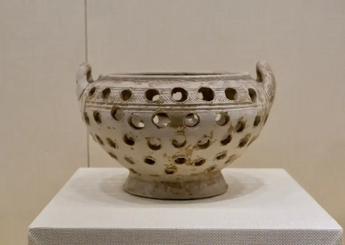 Hotels near Zhuran Family Cemetery Museum