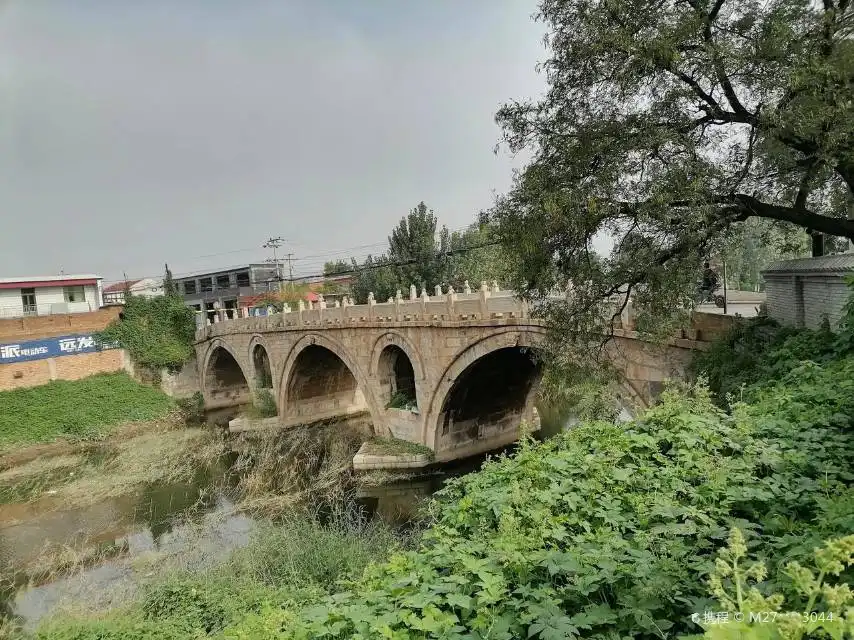 Hotels near Dulin Dengying Bridge