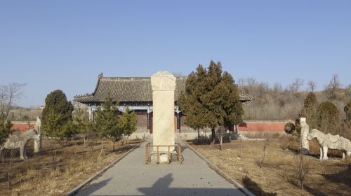 Mao Ji's Cemetery