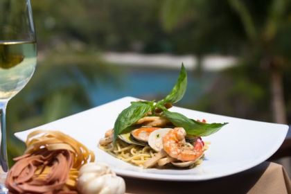 The Cliff Bar and Grill