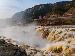 Hukou Waterfall Scenic Area - Longdong