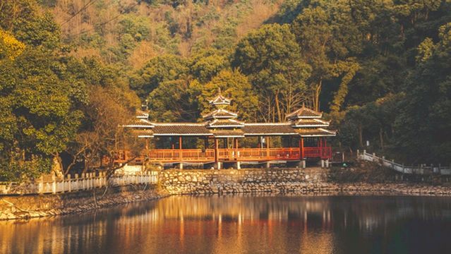 Zhongpo Places of Interest