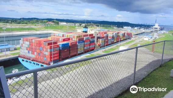 Agua Clara Locks Visitor Center