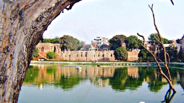 Hauz Khas District Park