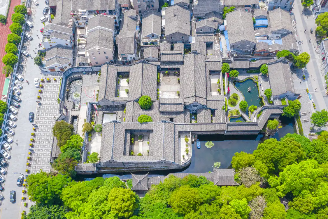 Hotels near yu hai lou