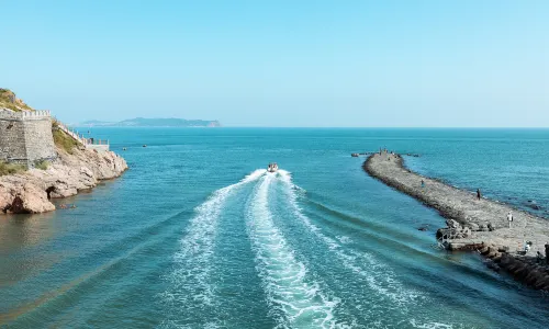 Speedboat Rides in Yantai