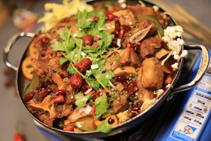 Songfujiachaozufengwei