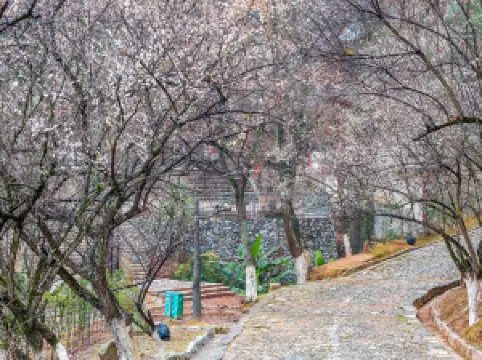 Meiguan Ancient Post Road