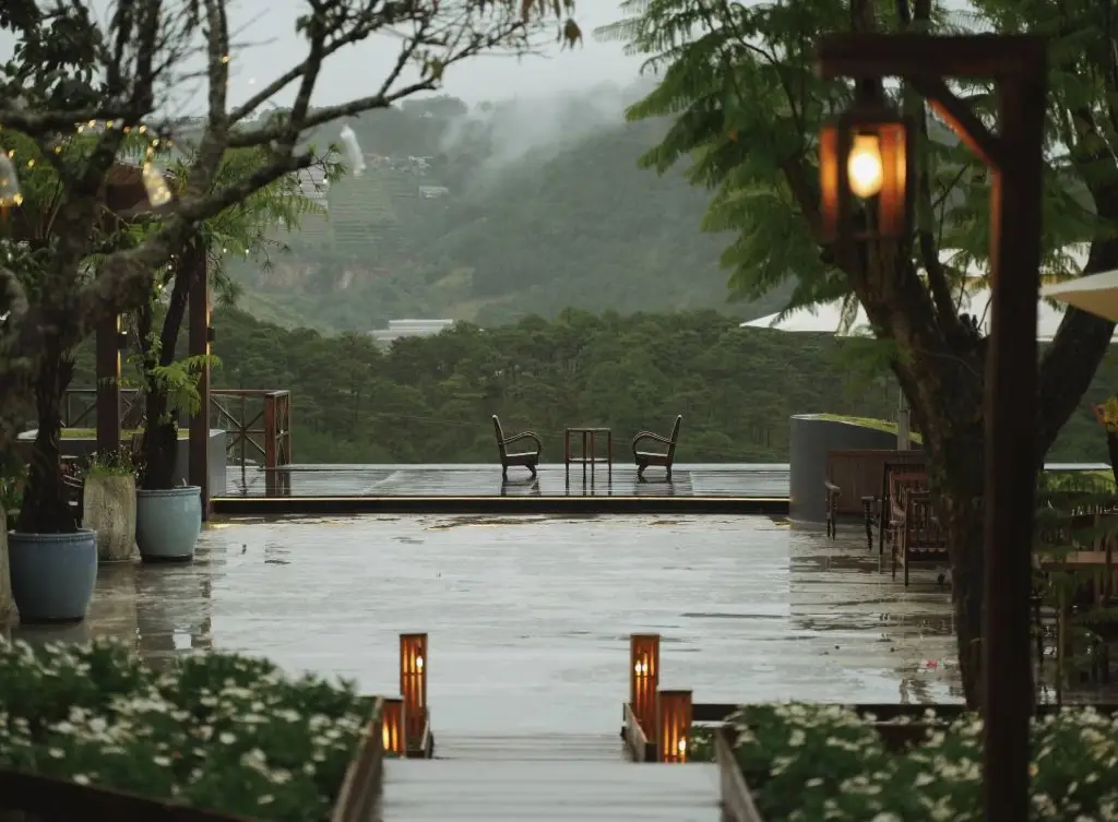 Tiệm cà phê Bình Minh Ơi