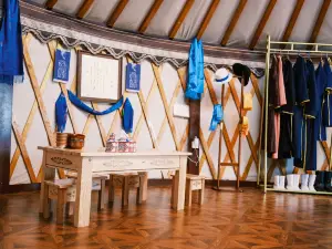 Manji Parent-Child Nomadic Culture Camp
