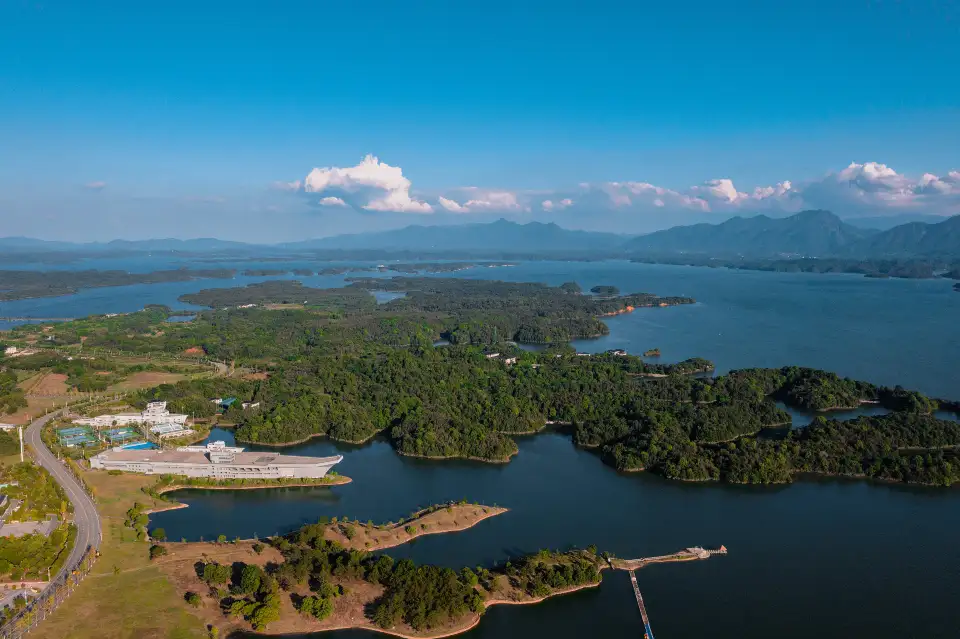 1_Lushan Xihai Scenic Area