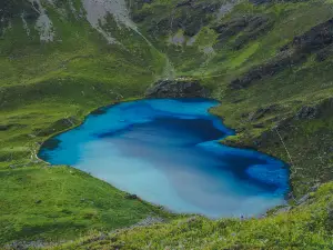 Gurula Lake