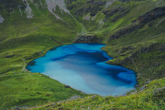 Gurula Lake
