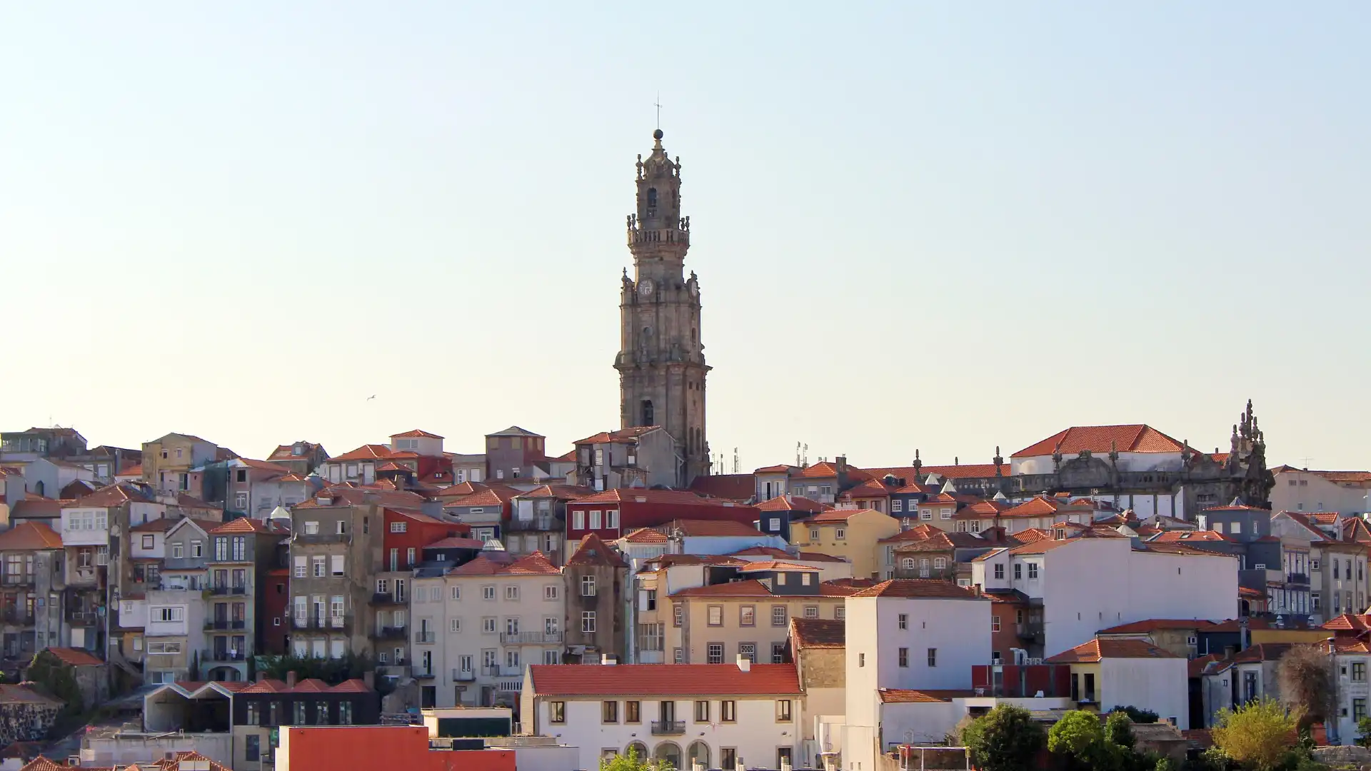 Hotels near Clerigos Tower