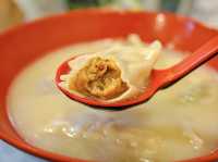 湯餃煎餃金沙餃，食返十隻一定飽
