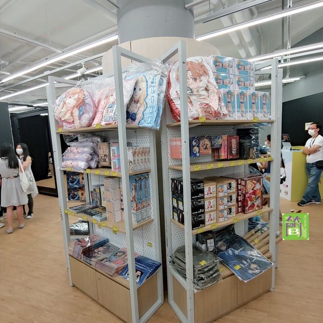 旺角Marvel期間限定店買LOKI又打卡