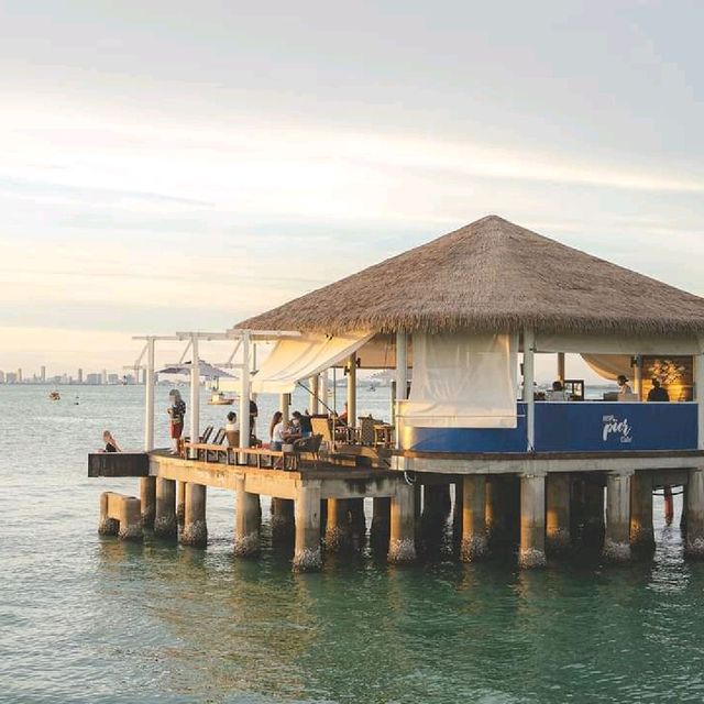 Kept Pier Cafe