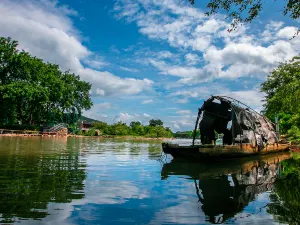 Li River Craftsman Village