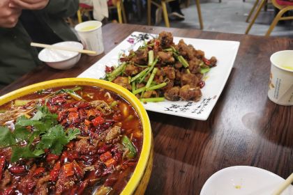 清真·伊清阁餐厅