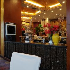 南昌東方豪景花園飯店（滕王閣八一廣場店）·怡景旋轉餐廳張用戶圖片