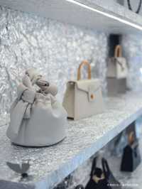 LOOKNOW Brings Fashion to Life