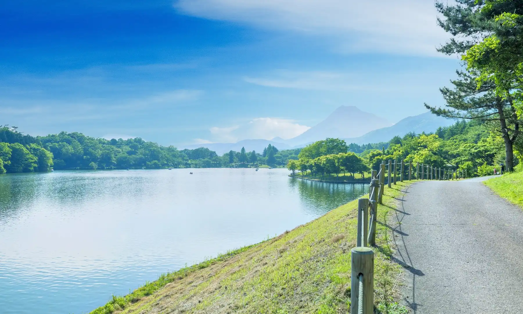 Hoteles cerca de Shidaka Lake