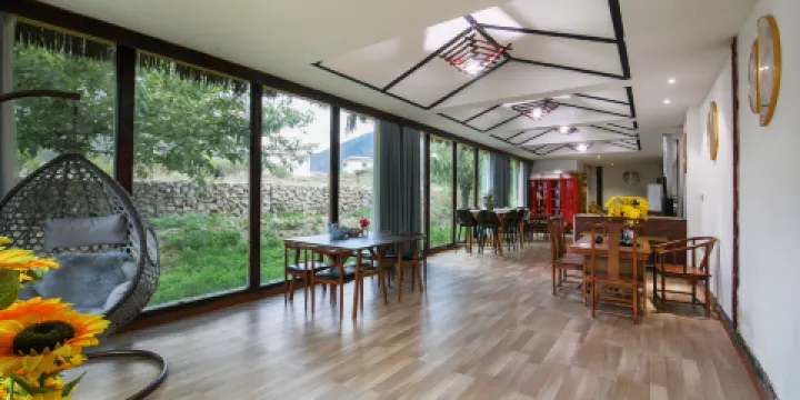 米林依雲若雅民宿·餐廳