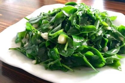 食在乡布依私房特色菜馆