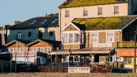 The Harbour Inn