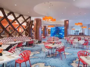 DOLPHIN ALL DAY DINING