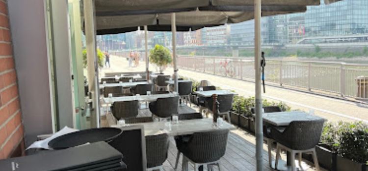 MEERBAR Restaurant