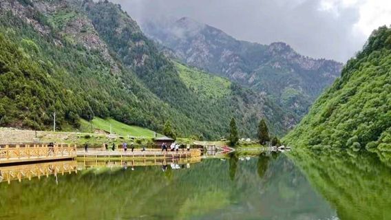 Beishan National Forest Park Langshidang Center Scenic Area