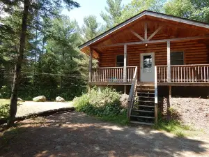 Connolly Cabins & Campground