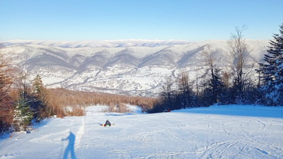 Hirsʹkolyzhnyy Kompleks "Krasiya"