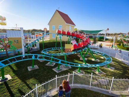 PEPPA PIG Theme Park Dallas-Fort Worth opens