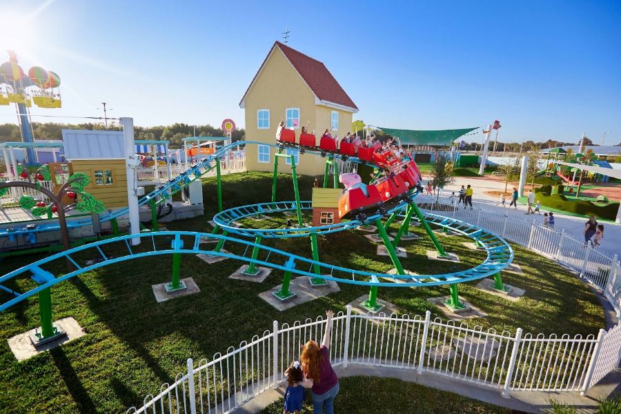 小豬佩奇主題樂園