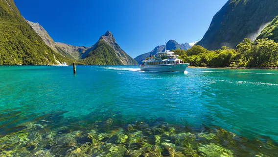 Milford Sound / Piopiotahi