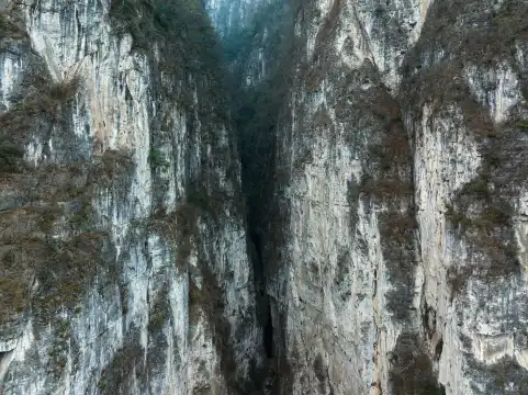 鄰近峨眉山生態猴區-一線天的酒店