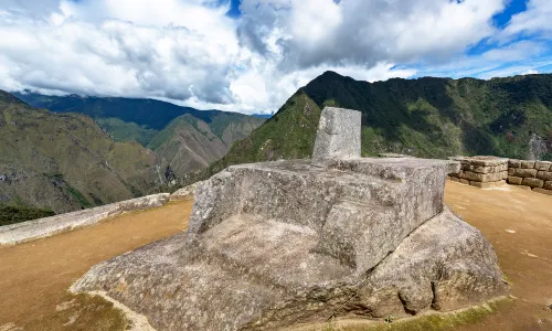Intihuatana, Urubamba