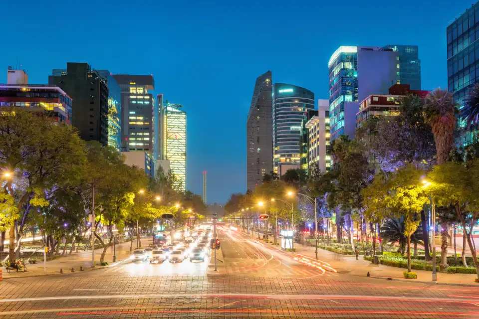3_Av. P.º de la Reforma