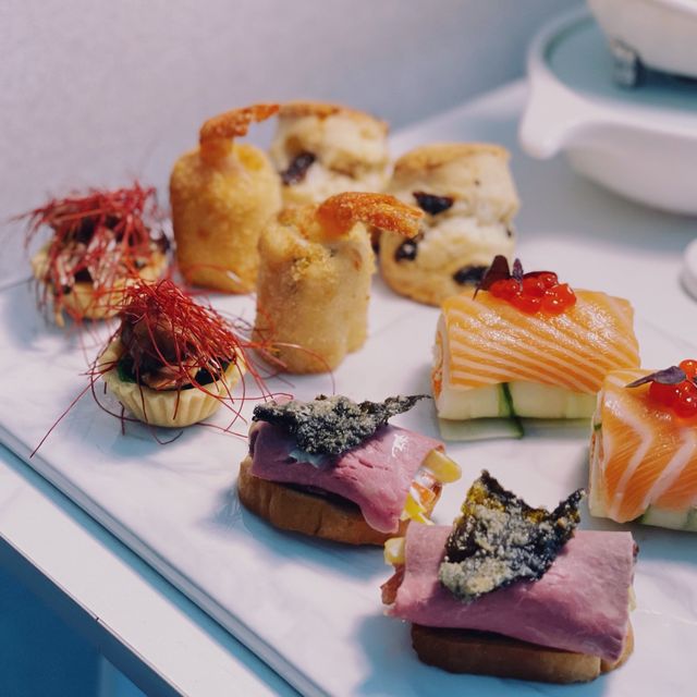 萌到爆嘅tea set，可愛到不願食嘅甜點，只在百樂酒店