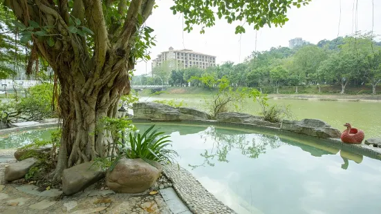 สวนน้ําพุร้อนหนานคุนซาน