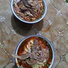 酒厂黄家牛肉拉面(青年西路店) User Photo