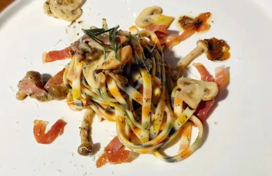 Tony Parkin at The Tudor Room