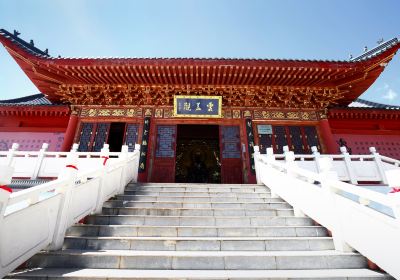 Yungai Temple