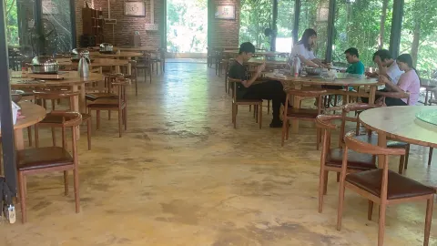 云水间山庄 in Enping
