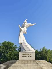 Statue of Concubine Yang in Rong County