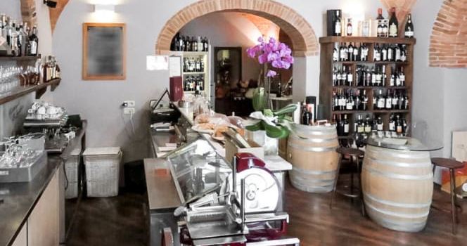 La Cantina